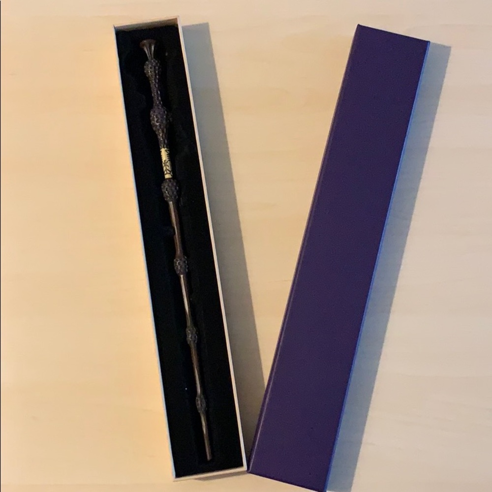Harry Potter Wands ~ Dumbledore-2